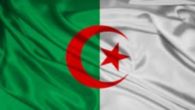 صورة السفارة الجزائرية بباريس تحتفي بالذكرى 60 لإستقلال وطنهم